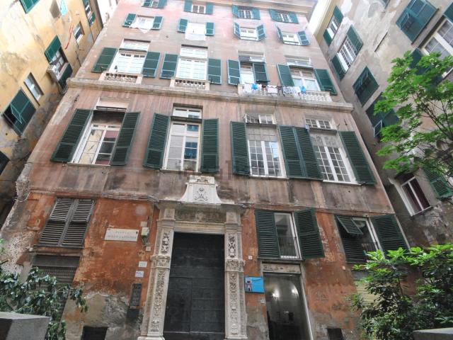 Appartamento in vendita a Centro Est, Serra Riccò
