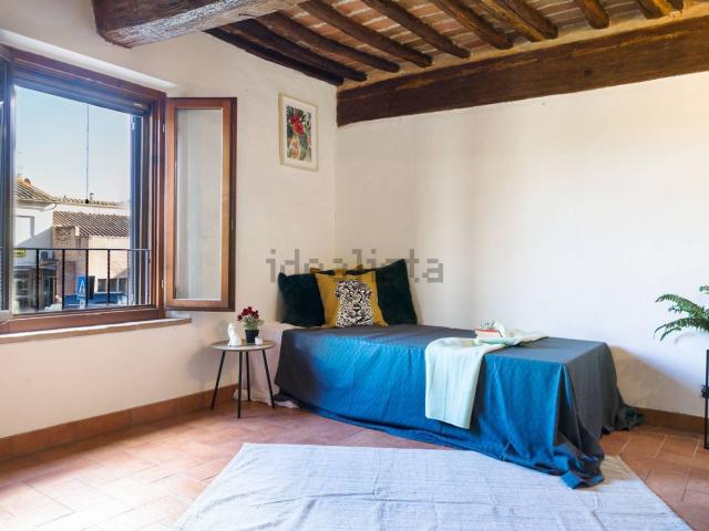 Appartamento in vendita a Siena, Toscana