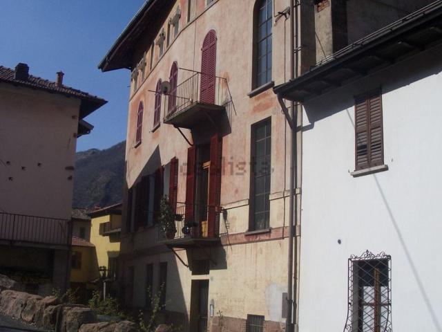 Appartamento in vendita a Ganna, Valganna