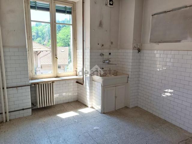 Appartamento in vendita a Valdilana, Piemonte