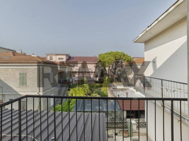 Appartamento in vendita a Pescara, Abruzzo