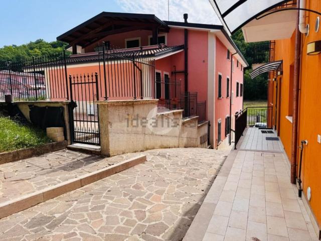 Appartamento in vendita a Torretta, Tornimparte
