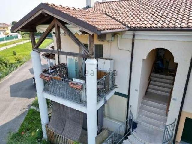 Appartamento in vendita a Cecchini / Cichins, Pasiano di Pordenone