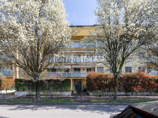 Appartamento in vendita a Gorgonzola, Lombardia