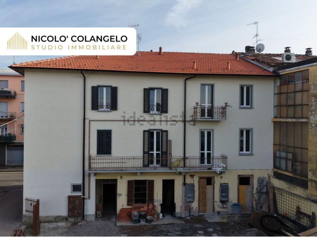 Appartamento in vendita a Cislago, Lombardia