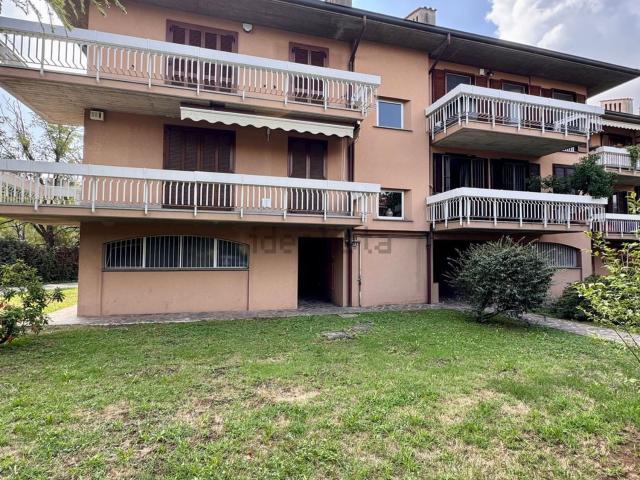 Appartamento in vendita a Gessate, Lombardia