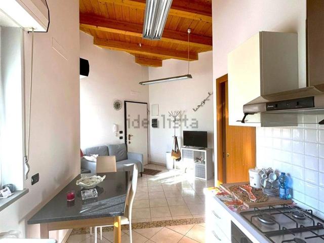 Appartamento in vendita a Fermignano, Pesaro e Urbino