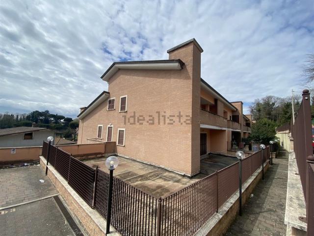 Appartamento in vendita a Roma Capitale, Lazio