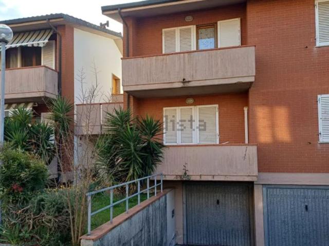 Appartamento in vendita a Collesalvetti, Livorno