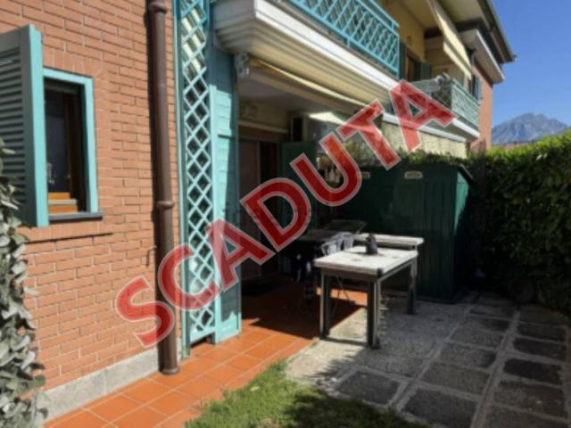 Appartamento in vendita a Marina Di Massa, Toscana