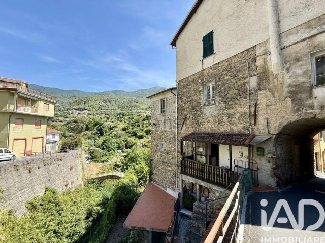 Appartamento in vendita a Ceriana, Provincia di Imperia