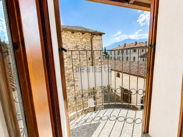 Appartamento in vendita a Gaggio, Domaso