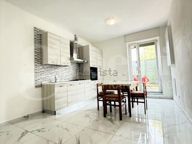 Appartamento in vendita a Turate, Como