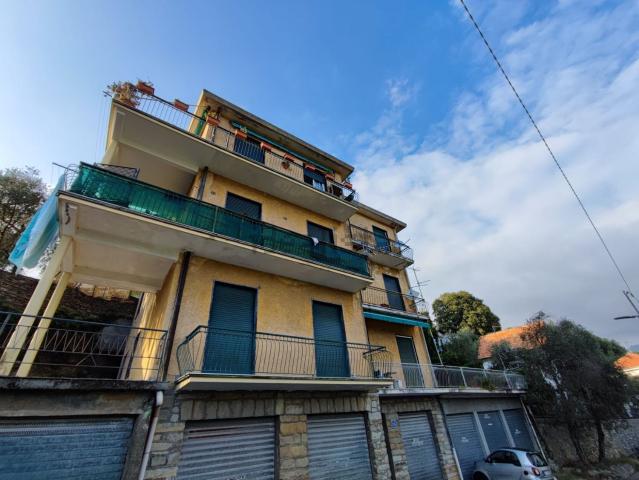 Appartamento in vendita a San Massimo, Rapallo