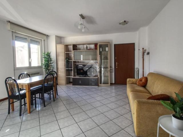 Appartamento in vendita a Concorezzo, Monza-brianza