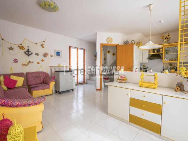 Appartamento in vendita a Marche, Ancona