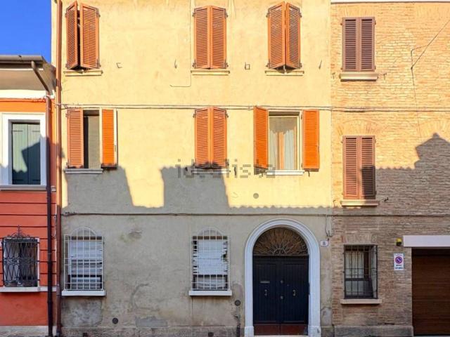 Appartamento in vendita a Centro cittadino, Ferrara