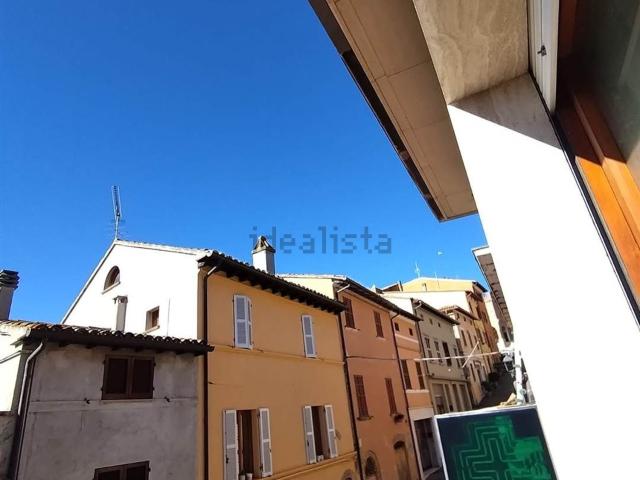 Appartamento in vendita a Mondolfo, Pesaro e Urbino