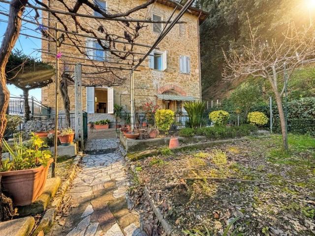 Appartamento in vendita a Sant'Erminio, Cenerente