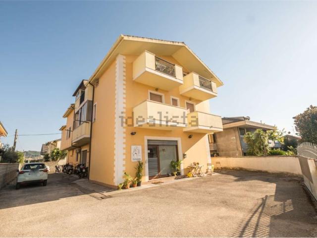 Appartamento in vendita a San Martino Bassa, Città Sant'Angelo