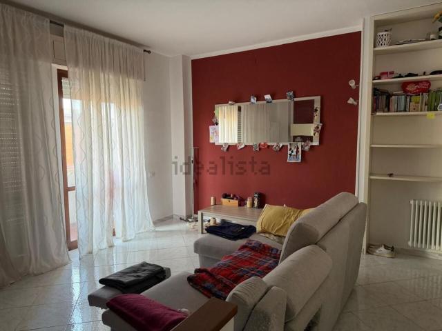 Appartamento in vendita a Dogana, Luni