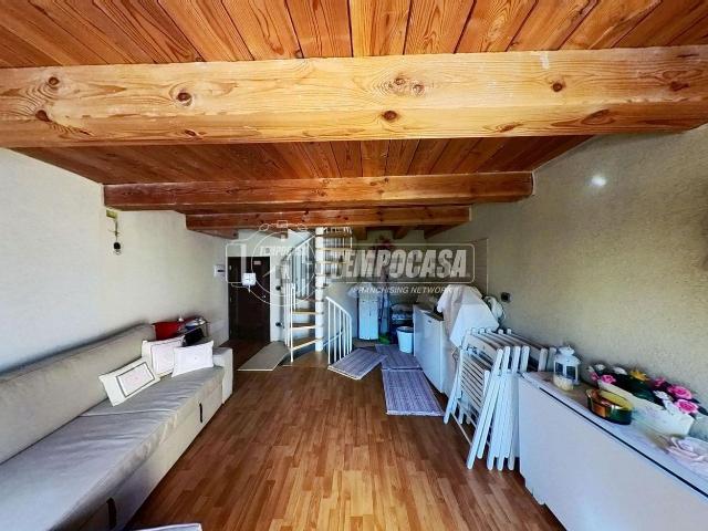 Appartamento in vendita a Verrayes, Aosta
