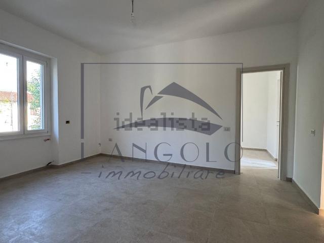 Appartamento in vendita a Albairate, Lombardia