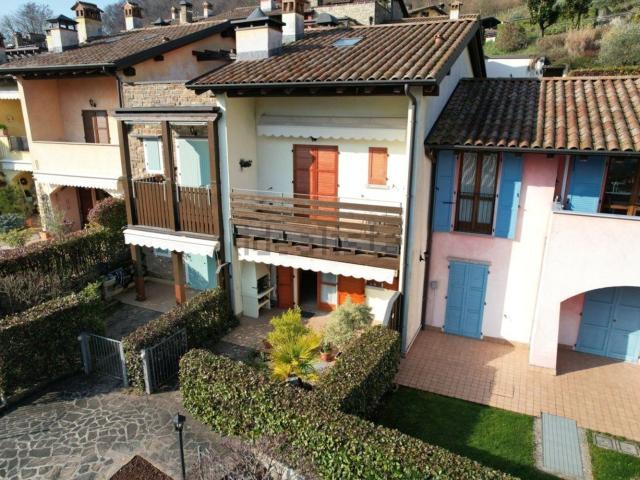Appartamento in vendita a Dosso - Villaggio Angela Maria, Ranzanico