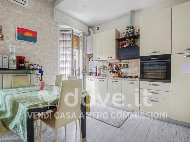 Appartamento in vendita a Rho, Lombardia