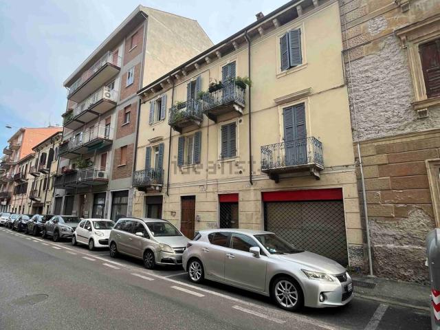 Appartamento in vendita a Est, Brenzone