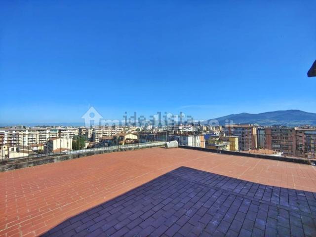 Attico in vendita a Quartiere 5, Firenze