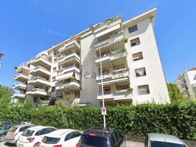 Appartamento in vendita a Prato, Toscana