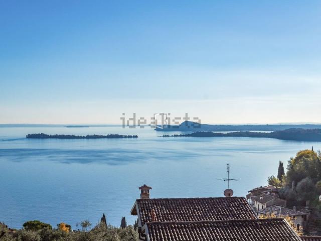 Appartamento in vendita a Comunità Montana Parco Alto Garda bresciano, Gardone Riviera