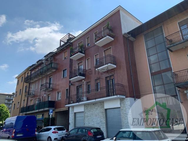 Appartamento in vendita a Rovagnasco, Segrate