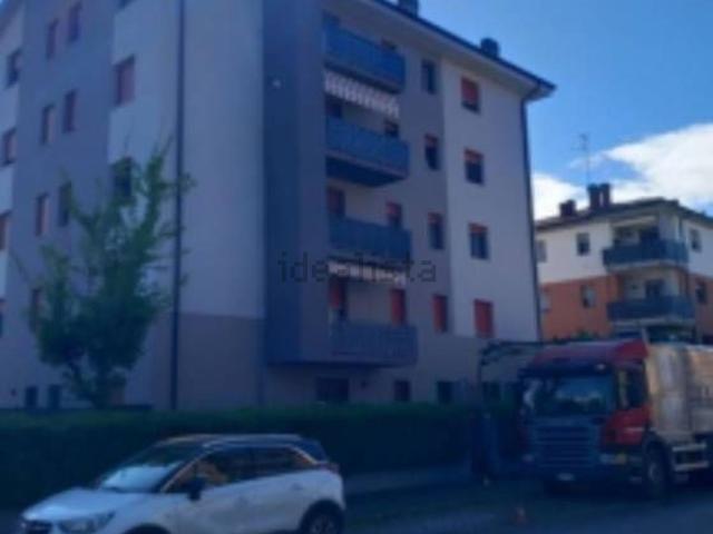 Appartamento in vendita a Unione Comuni Modenesi Area Nord, Mirandola
