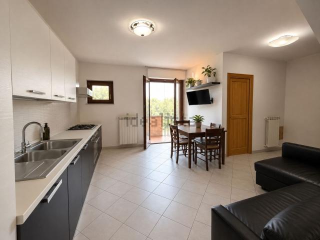 Appartamento in vendita a Palazzo Del Pero, Toscana