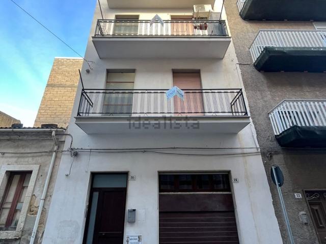 Appartamento in vendita a Carlentini, Siracusa