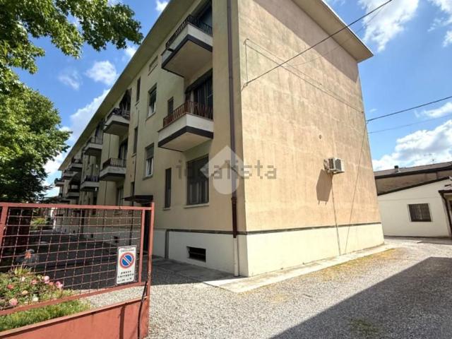 Appartamento in vendita a Castelleone, Lombardia