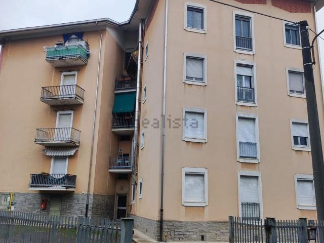 Appartamento in vendita a Cavaria Con Premezzo, Lombardia