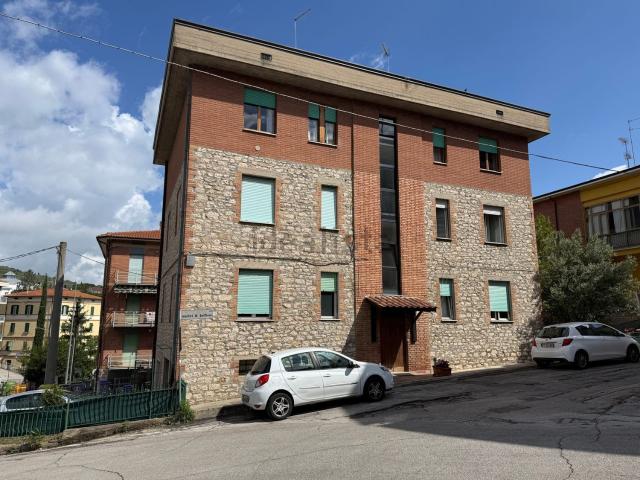 Appartamento in vendita a Cenerente, Umbria