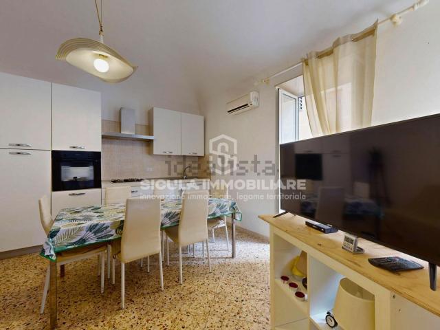 Appartamento in vendita a Santo Stefano Di Camastra, Sicilia