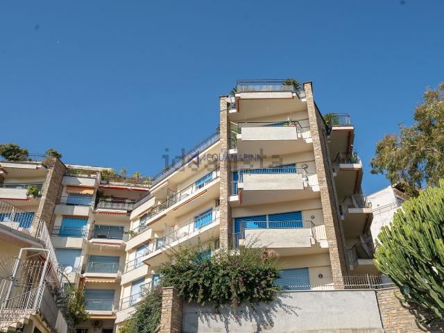 Appartamento in vendita a Coldirodi, Sanremo