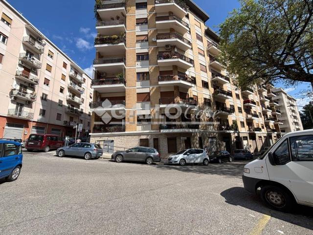 Appartamento in vendita a Città 2000, Cosenza