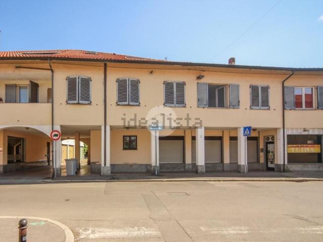 Appartamento in vendita a Macherio, Lombardia