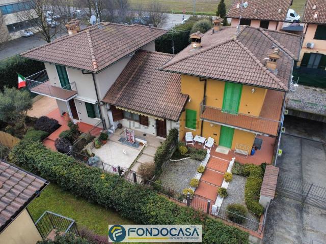 Appartamento in vendita a Brandico, Lombardia
