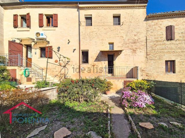 Appartamento in vendita a Marche, Macerata