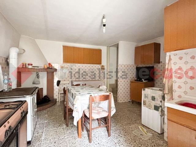 Appartamento in vendita a Guarcino, Lazio
