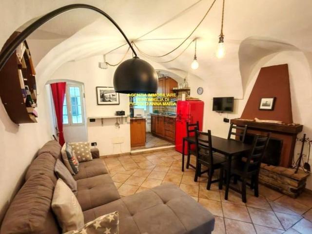 Appartamento in vendita a Dolceacqua, Liguria