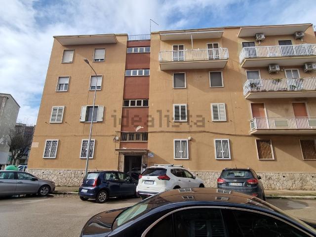 Appartamento in vendita a Rione Candelaro, Puglia