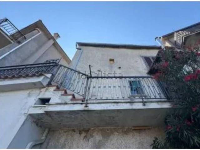 Appartamento in vendita a Acuto, Lazio